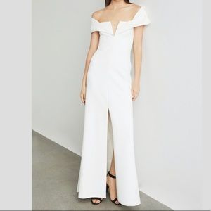 BCBGMaxAzria Dresses - Stunning ivory gown BCBGMaxAzria Dresses - Stunning ivory gown